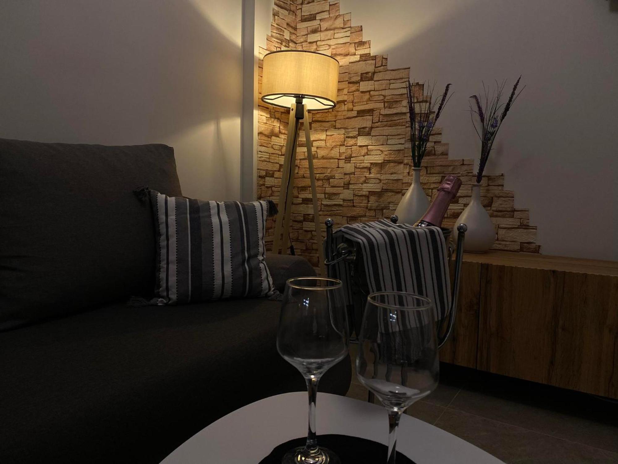 Skg Vibes Apartment Thessaloniki Exterior photo